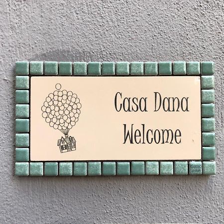 Casa Dana Lägenhet Sale Marasino Exteriör bild