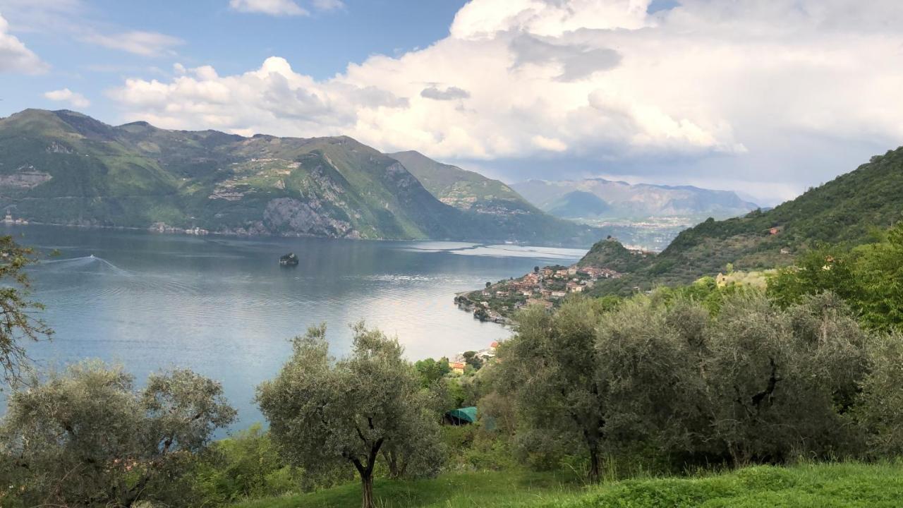 Casa Dana Lägenhet Sale Marasino Exteriör bild